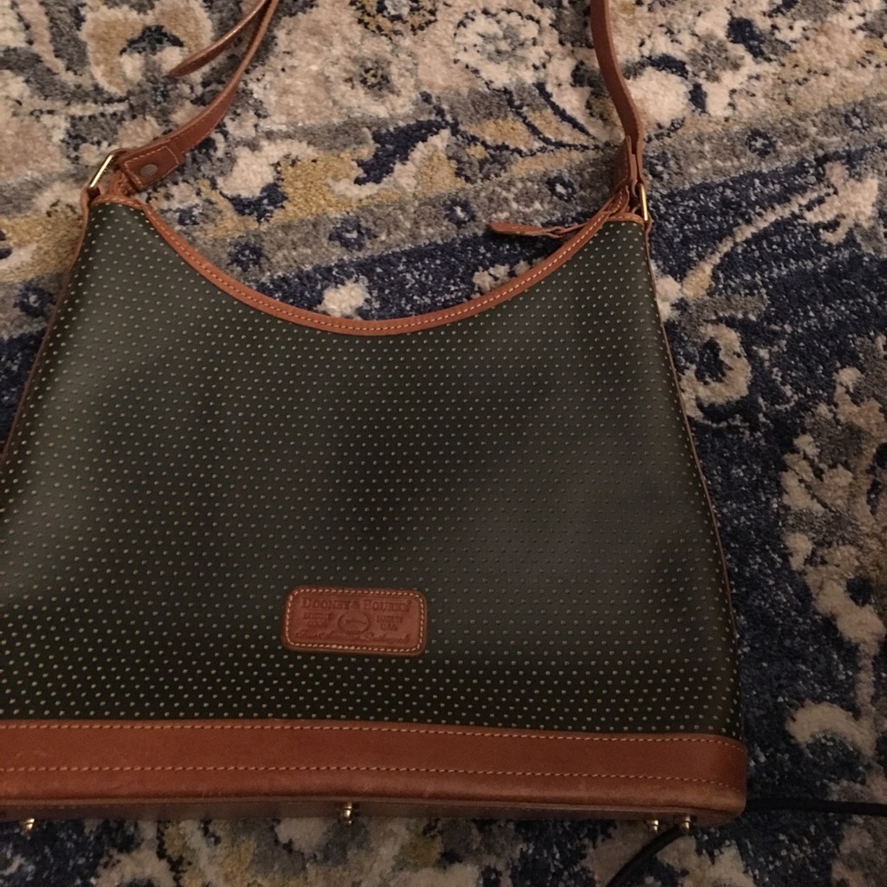 Dooney Bourke tan green leather purse
